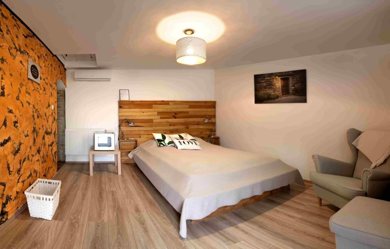 Bed and Breakfast Szent Gyoergy Kuria à Kisharsány Extérieur photo